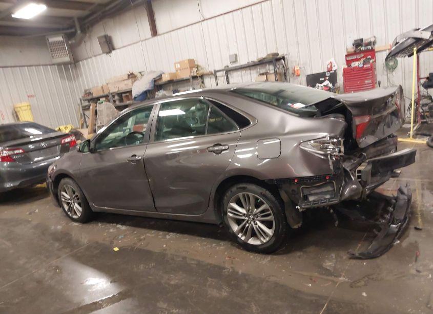 Photo 15 of 2016 Toyota Camry SE (VIN 4T1BF1FK8GU197102)