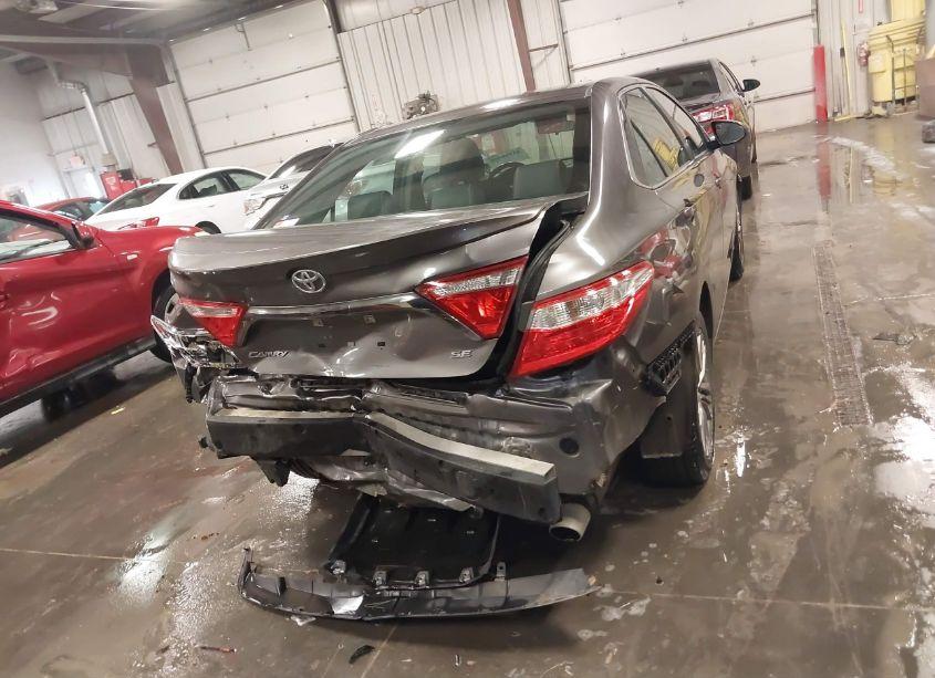 Photo 17 of 2016 Toyota Camry SE (VIN 4T1BF1FK8GU197102)