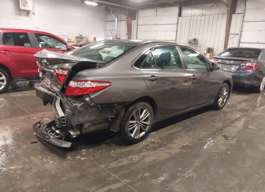 Photo 4 of 2016 Toyota Camry SE (VIN 4T1BF1FK8GU197102)