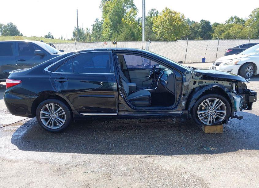 Photo 14 of 2016 Toyota Camry SE (VIN 4T1BF1FK8GU204193)