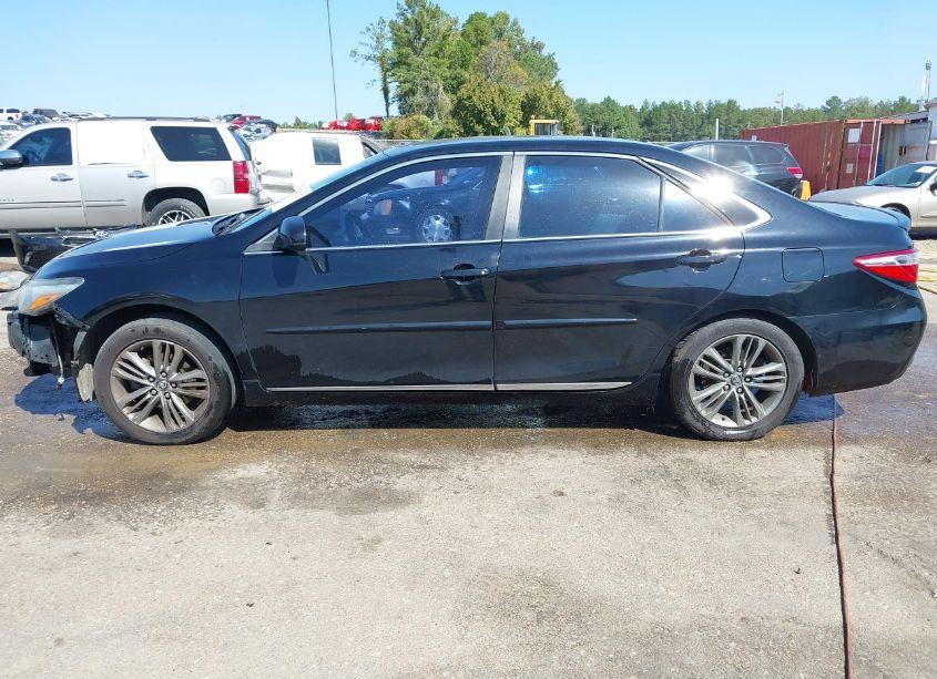 Photo 15 of 2016 Toyota Camry SE (VIN 4T1BF1FK8GU204193)