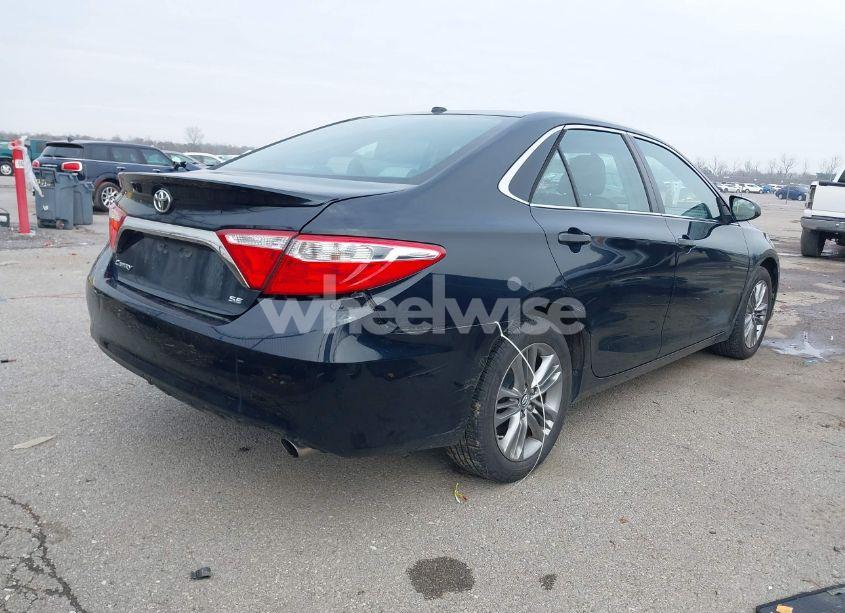 Photo 4 of 2016 Toyota Camry SE (VIN 4T1BF1FK8GU217929)