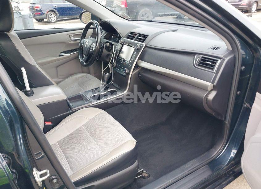 Photo 5 of 2016 Toyota Camry SE (VIN 4T1BF1FK8GU217929)