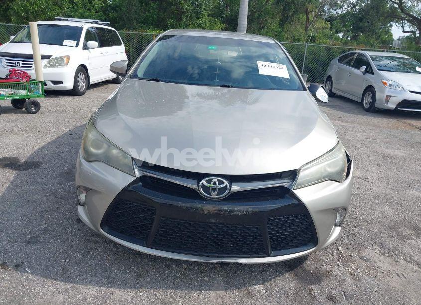 Photo 12 of 2016 Toyota Camry SE (VIN 4T1BF1FK8GU220863)