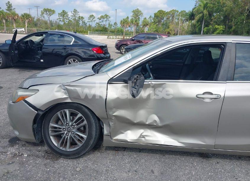 Photo 6 of 2016 Toyota Camry SE (VIN 4T1BF1FK8GU220863)