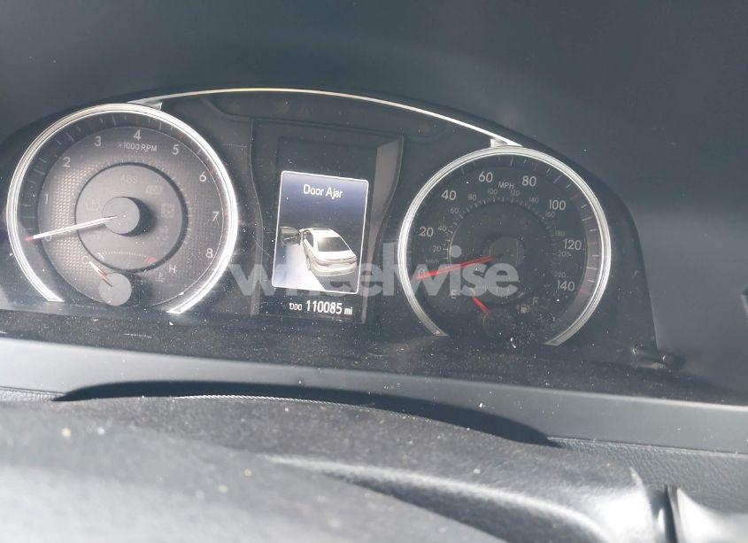 Photo 7 of 2016 Toyota Camry SE (VIN 4T1BF1FK8GU232124)