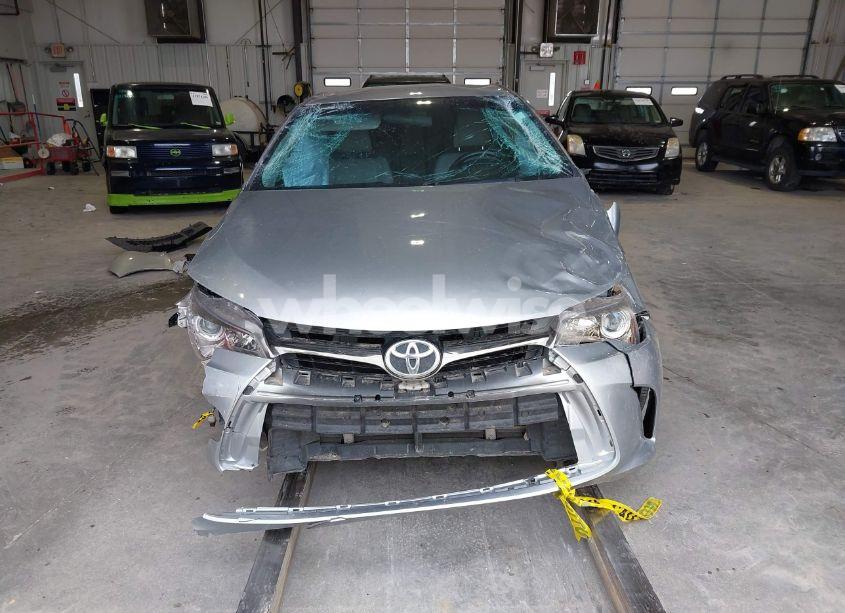 Photo 13 of 2016 Toyota Camry SE (VIN 4T1BF1FK8GU242264)