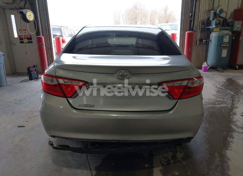 Photo 17 of 2016 Toyota Camry SE (VIN 4T1BF1FK8GU242264)