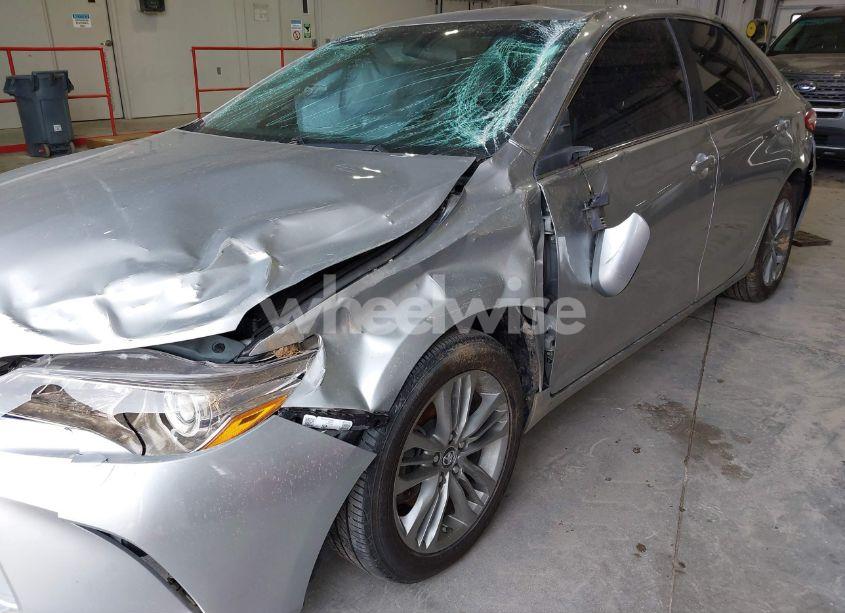 Photo 18 of 2016 Toyota Camry SE (VIN 4T1BF1FK8GU242264)