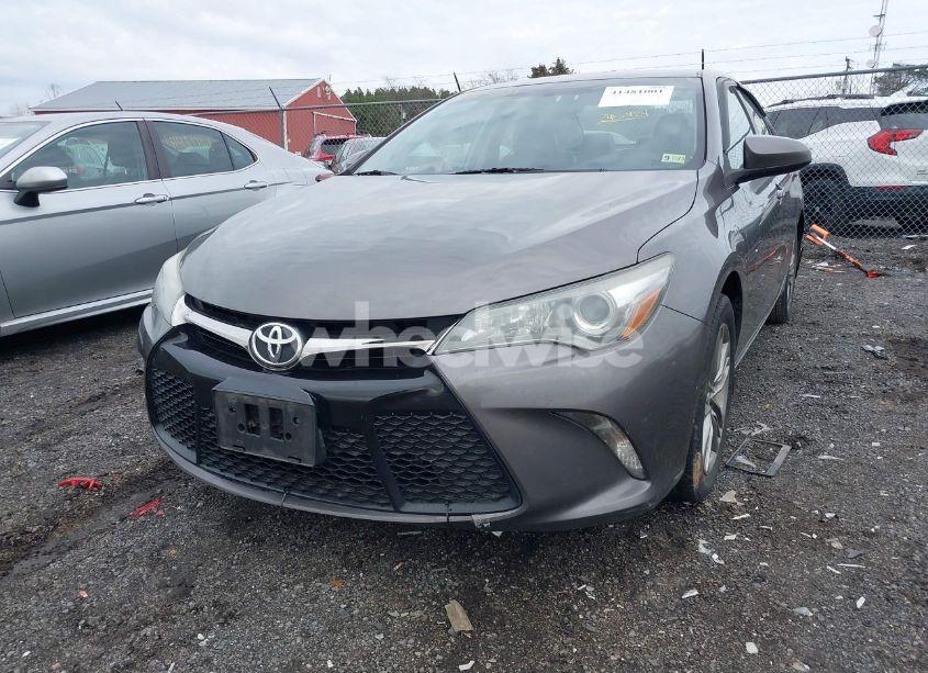 Photo 6 of 2016 Toyota Camry SE (VIN 4T1BF1FK8GU245424)