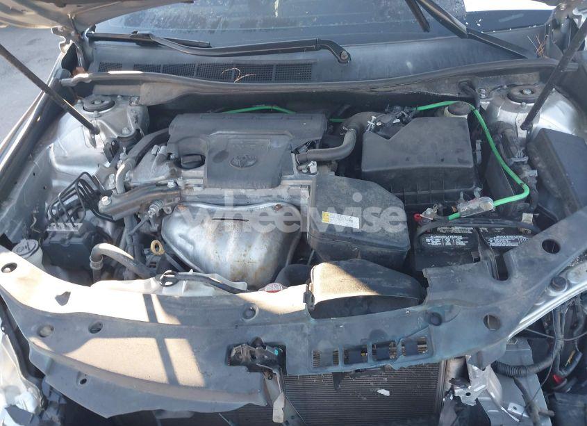 Photo 10 of 2016 Toyota Camry LE (VIN 4T1BF1FK8GU245892)