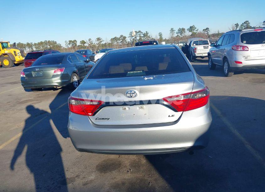 Photo 16 of 2016 Toyota Camry LE (VIN 4T1BF1FK8GU245892)
