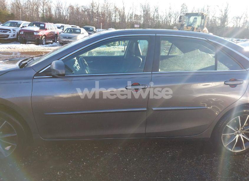 Photo 14 of 2016 Toyota Camry XSE (VIN 4T1BF1FK8GU263826)