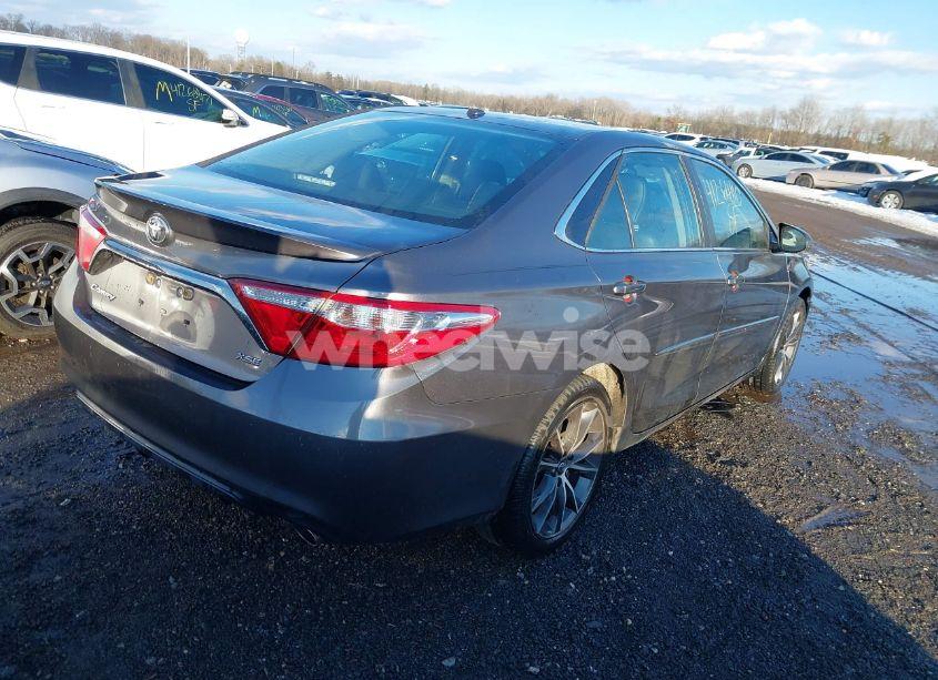 Photo 4 of 2016 Toyota Camry XSE (VIN 4T1BF1FK8GU263826)