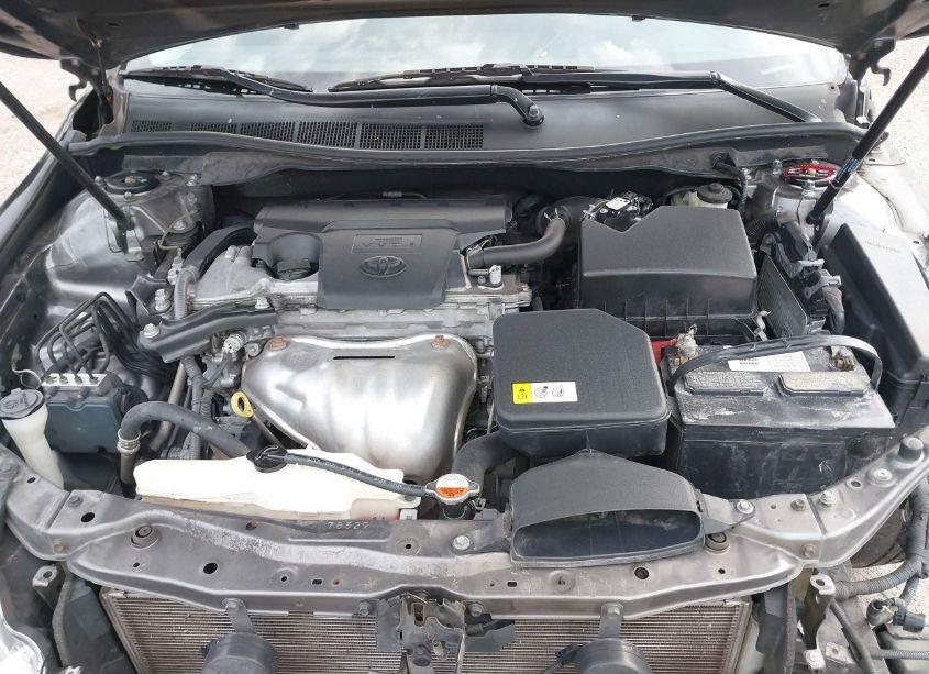 Photo 10 of 2016 Toyota Camry SE (VIN 4T1BF1FK8GU519611)