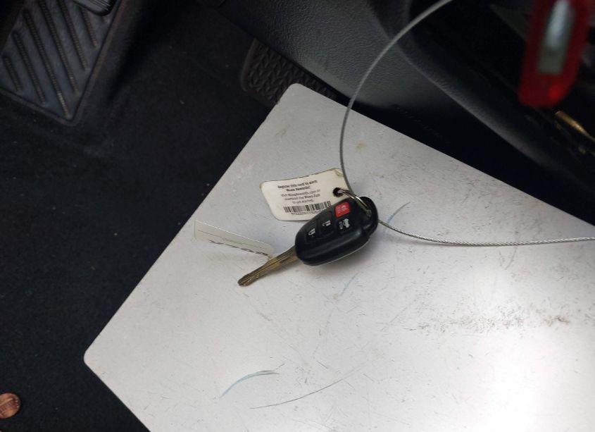 Photo 11 of 2016 Toyota Camry SE (VIN 4T1BF1FK8GU519611)