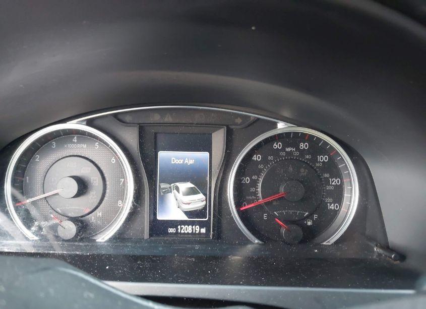 Photo 7 of 2016 Toyota Camry SE (VIN 4T1BF1FK8GU519611)