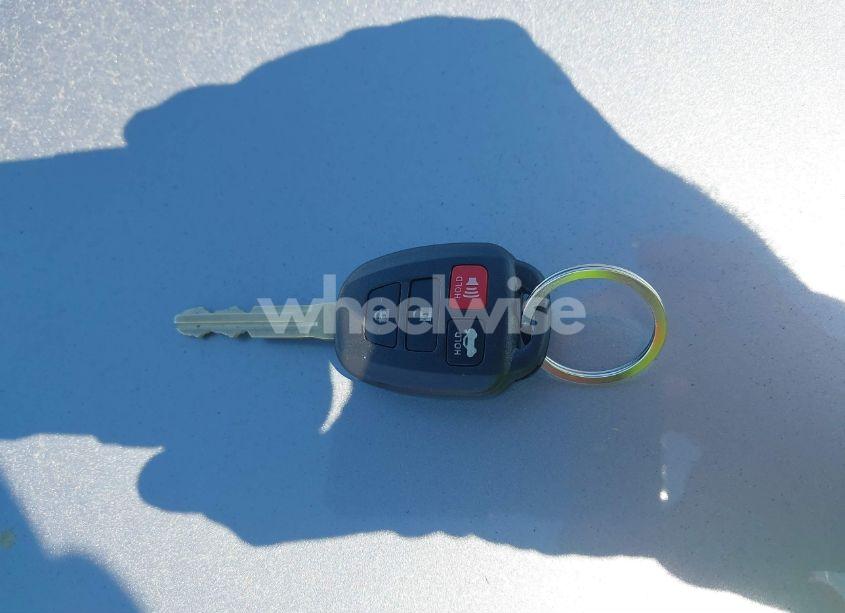 Photo 11 of 2016 Toyota Camry SE (VIN 4T1BF1FK8GU521407)