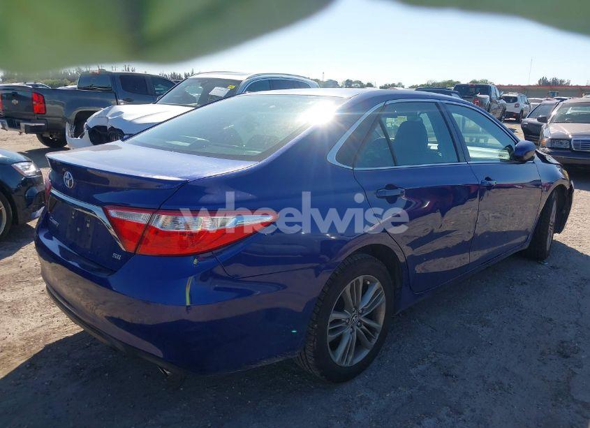 Photo 4 of 2016 Toyota Camry SE (VIN 4T1BF1FK8GU521407)