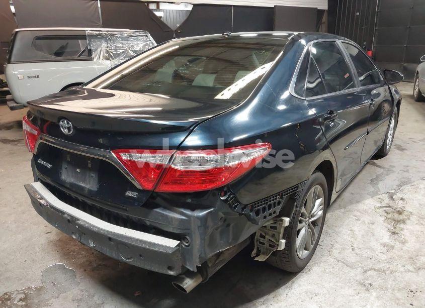 Photo 4 of 2016 Toyota Camry SE (VIN 4T1BF1FK8GU528728)