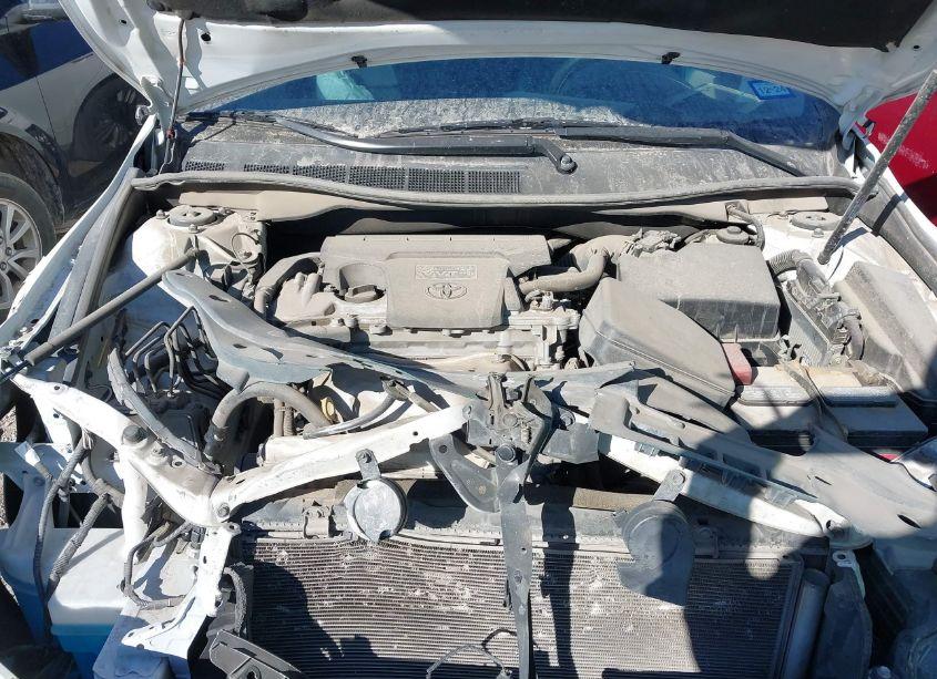 Photo 10 of 2016 Toyota Camry SE (VIN 4T1BF1FK8GU543004)