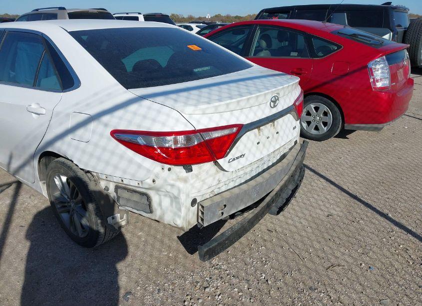 Photo 12 of 2016 Toyota Camry SE (VIN 4T1BF1FK8GU543004)