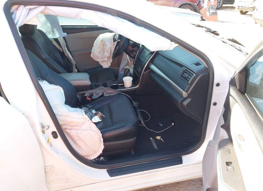 Photo 5 of 2016 Toyota Camry SE (VIN 4T1BF1FK8GU543004)