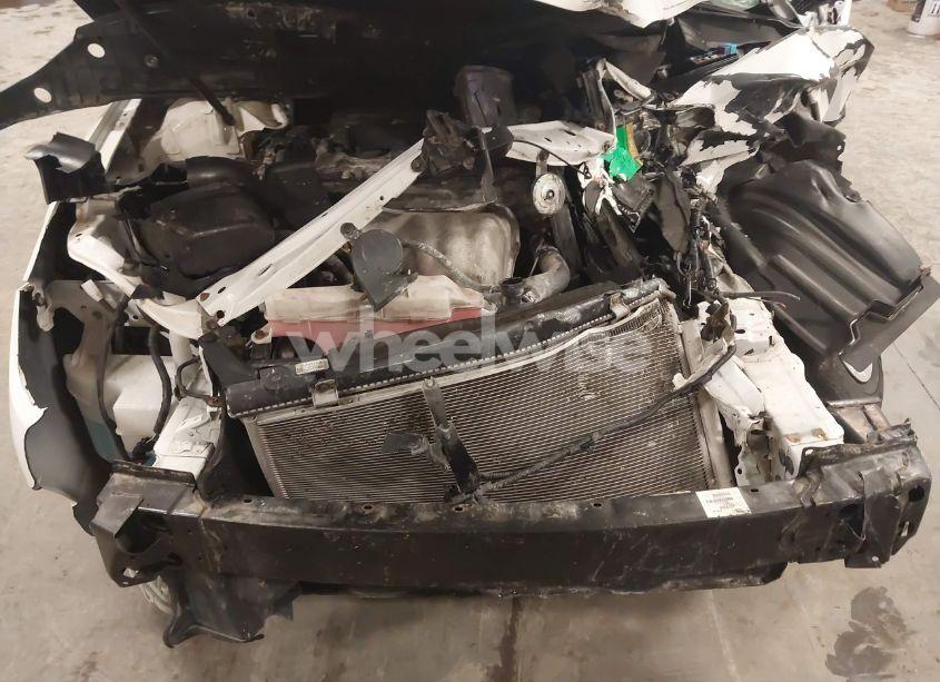 Photo 10 of 2016 Toyota Camry LE (VIN 4T1BF1FK8GU553919)