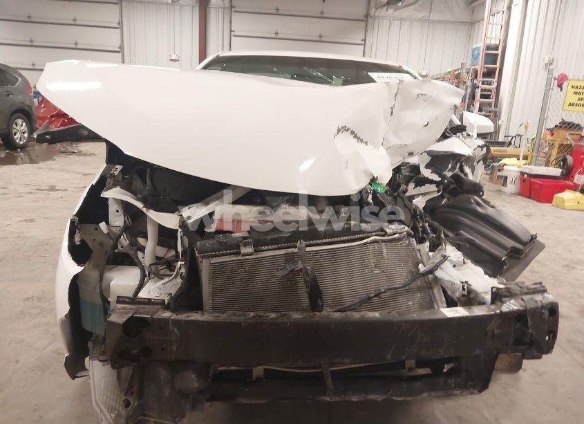 Photo 6 of 2016 Toyota Camry LE (VIN 4T1BF1FK8GU553919)