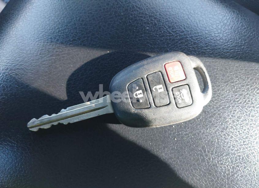 Photo 11 of 2016 Toyota Camry SE (VIN 4T1BF1FK8GU554312)