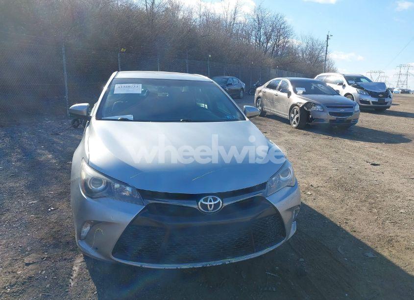 Photo 12 of 2016 Toyota Camry SE (VIN 4T1BF1FK8GU554312)