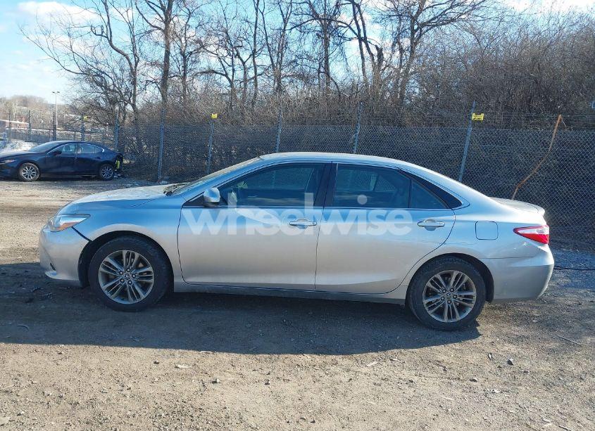 Photo 14 of 2016 Toyota Camry SE (VIN 4T1BF1FK8GU554312)