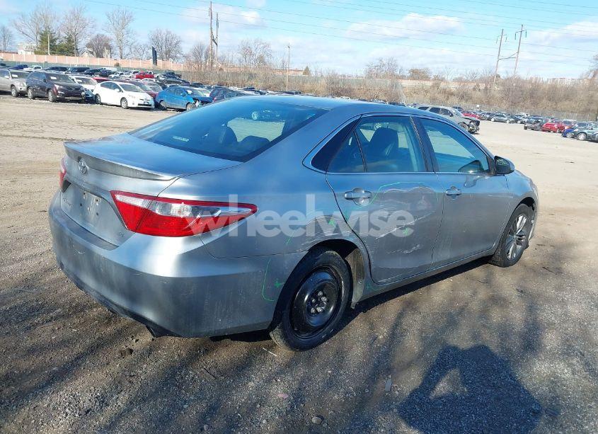 Photo 4 of 2016 Toyota Camry SE (VIN 4T1BF1FK8GU554312)