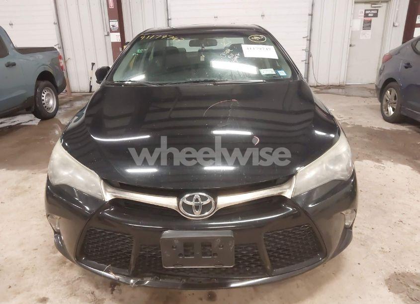 Photo 13 of 2016 Toyota Camry SE (VIN 4T1BF1FK8GU565925)