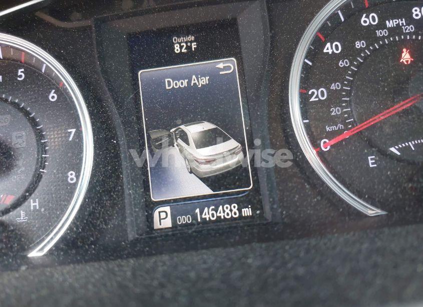 Photo 15 of 2016 Toyota Camry SE (VIN 4T1BF1FK8GU572731)