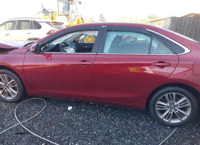 Photo 14 of 2016 Toyota Camry SE (VIN 4T1BF1FK8GU578853)