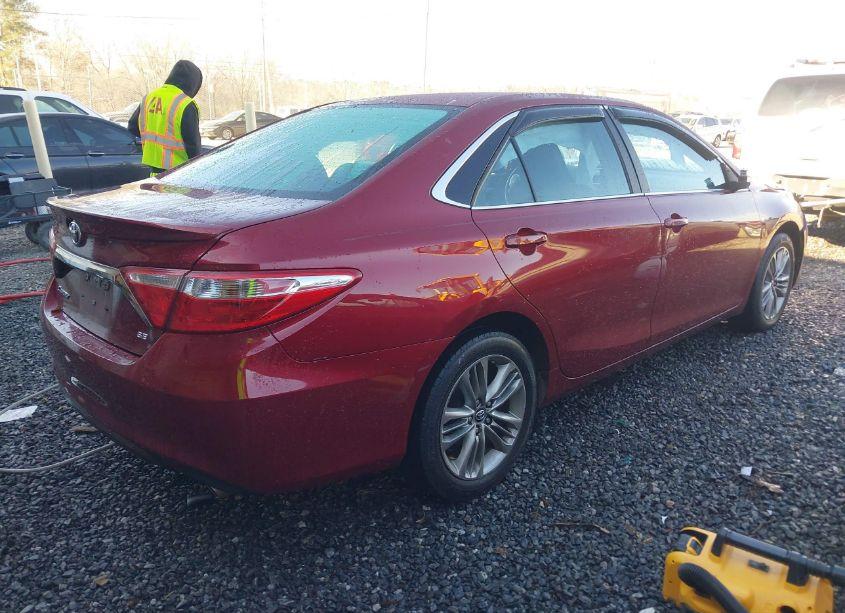 Photo 4 of 2016 Toyota Camry SE (VIN 4T1BF1FK8GU578853)