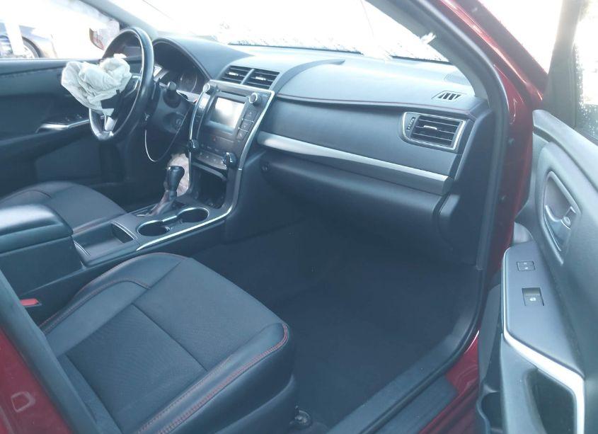 Photo 5 of 2016 Toyota Camry SE (VIN 4T1BF1FK8GU578853)