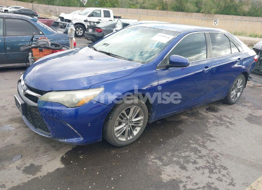 Photo 2 of 2016 Toyota Camry SE (VIN 4T1BF1FK8GU594714)