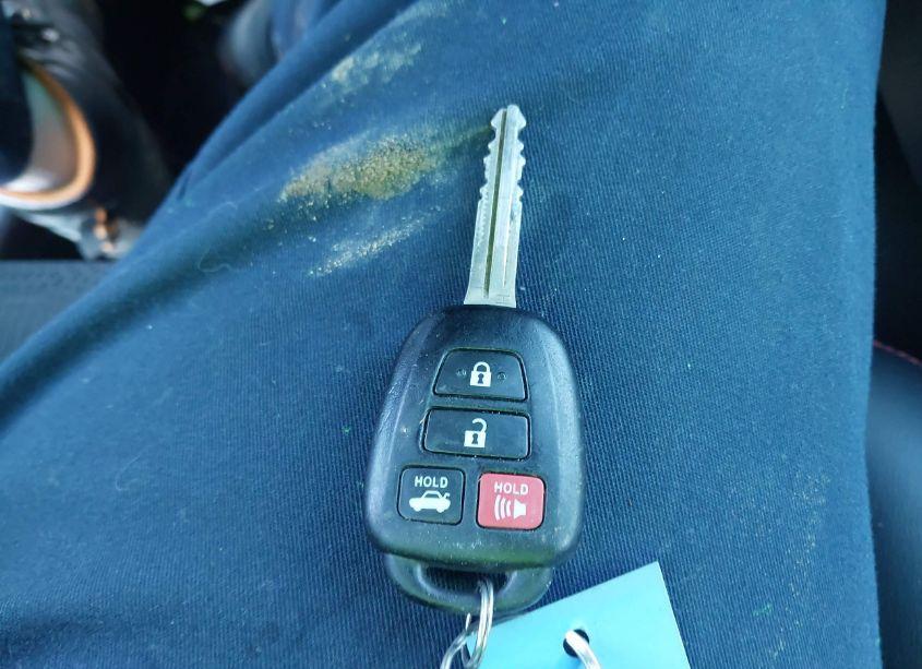 Photo 11 of 2016 Toyota Camry SE (VIN 4T1BF1FK8GU598813)