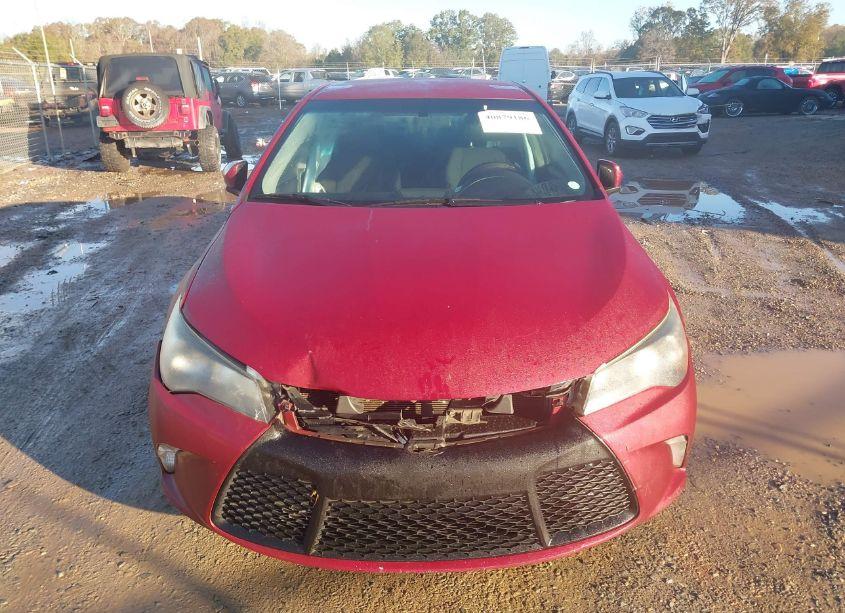 Photo 12 of 2016 Toyota Camry SE (VIN 4T1BF1FK8GU598813)