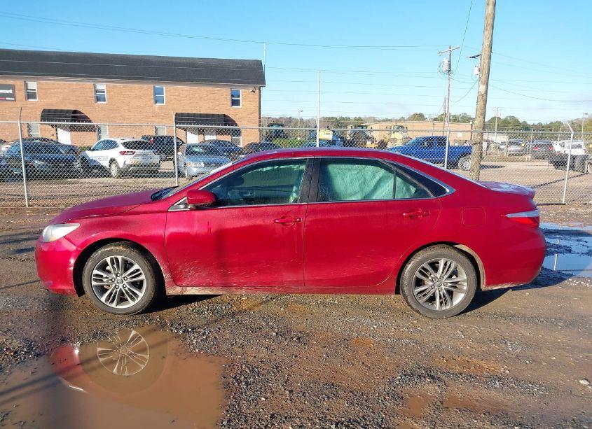 Photo 14 of 2016 Toyota Camry SE (VIN 4T1BF1FK8GU598813)