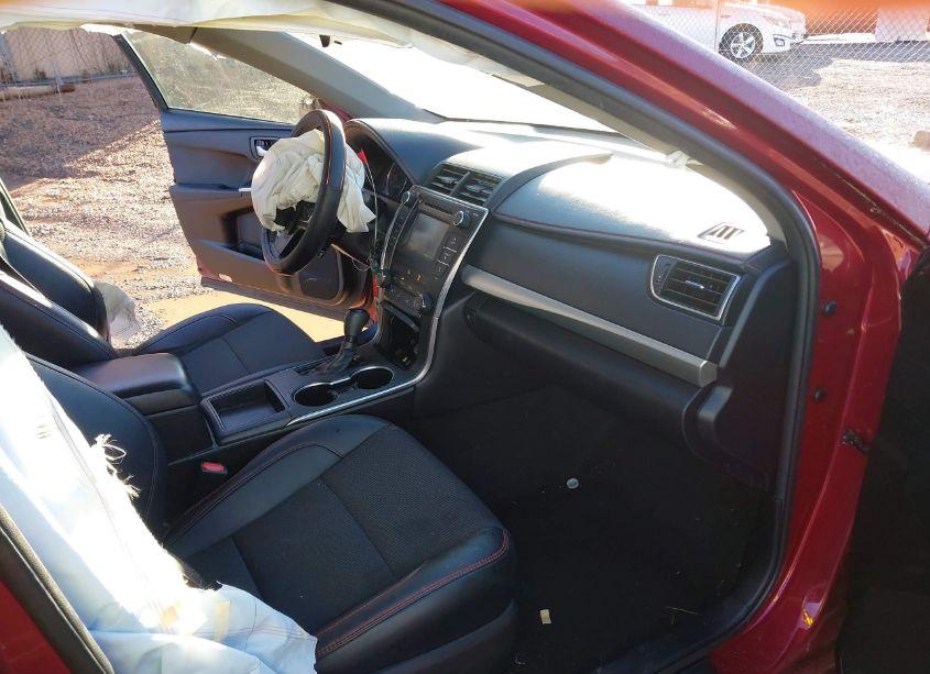 Photo 5 of 2016 Toyota Camry SE (VIN 4T1BF1FK8GU598813)