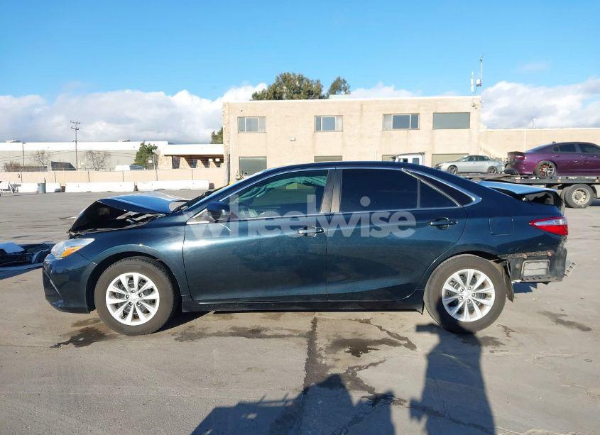 Photo 15 of 2016 Toyota Camry LE (VIN 4T1BF1FK8GU599217)