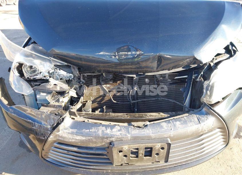 Photo 6 of 2016 Toyota Camry LE (VIN 4T1BF1FK8GU599217)