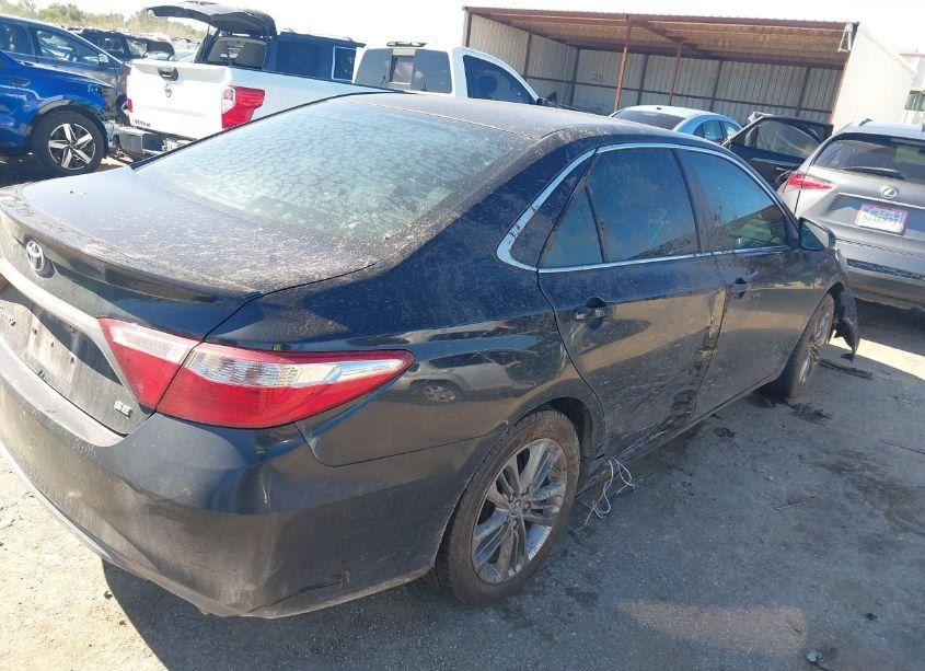 Photo 4 of 2017 Toyota Camry SE (VIN 4T1BF1FK8HU293698)