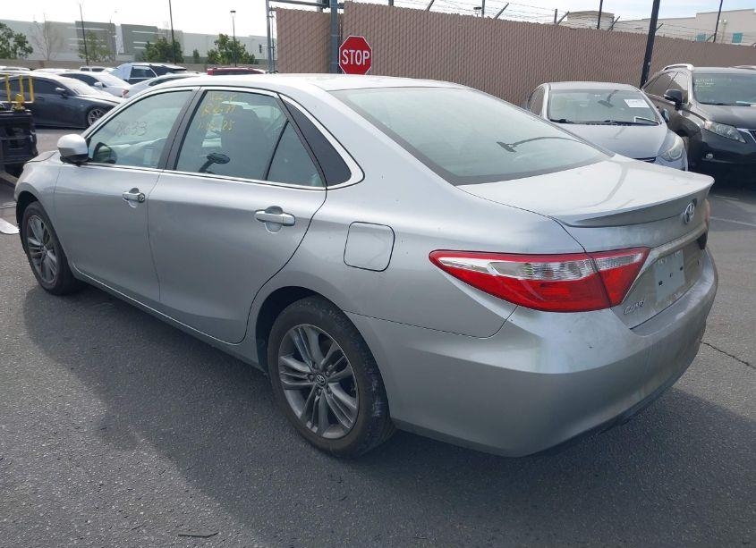 Photo 3 of 2017 Toyota Camry SE (VIN 4T1BF1FK8HU300617)
