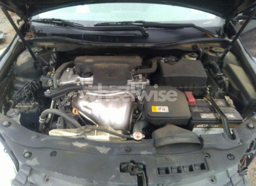 Photo 10 of 2017 Toyota Camry XLE (VIN 4T1BF1FK8HU321080)