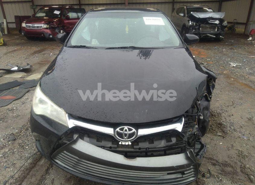 Photo 13 of 2017 Toyota Camry XLE (VIN 4T1BF1FK8HU321080)