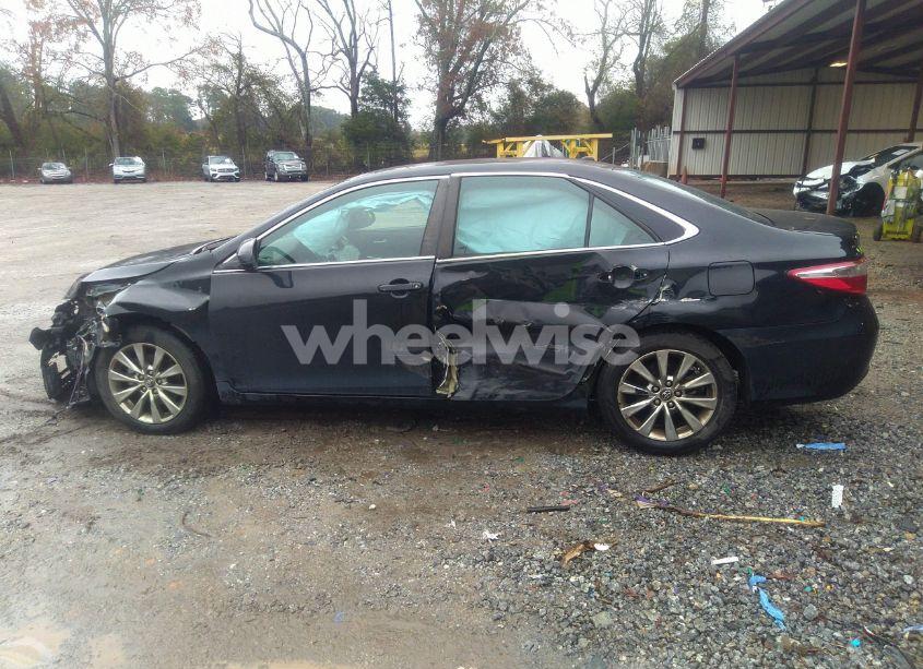 Photo 15 of 2017 Toyota Camry XLE (VIN 4T1BF1FK8HU321080)